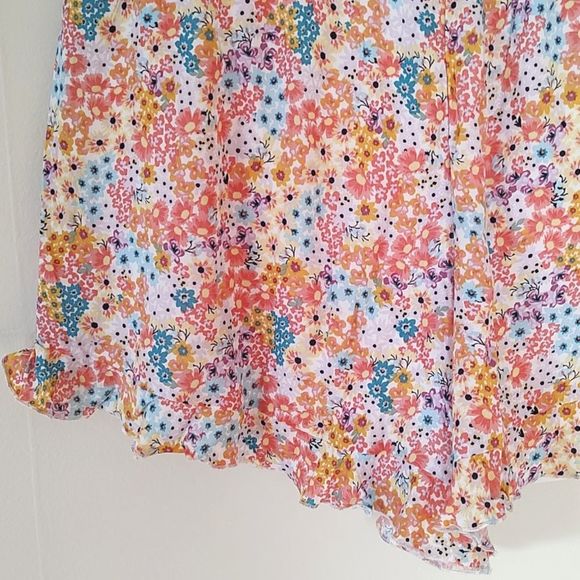 ❤️HP❤️ NWOT! Torrid Coral Floral Lined Ruffle Shorts Pockets Plus Size 1 / 14-16 - Picture 5 of 8